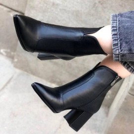 نیمبوت زنانه مدل آیسان پاشنه 5 سانت چرم صنعتی
